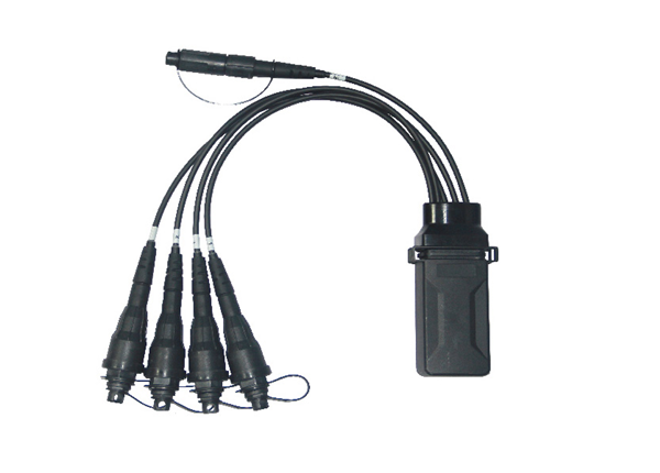 1×4 FST Fiber Squid Splitters MINI Terminal Male to Female
